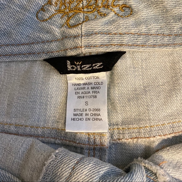 NWOT Jean Skirt 💙 - Picture 5 of 8